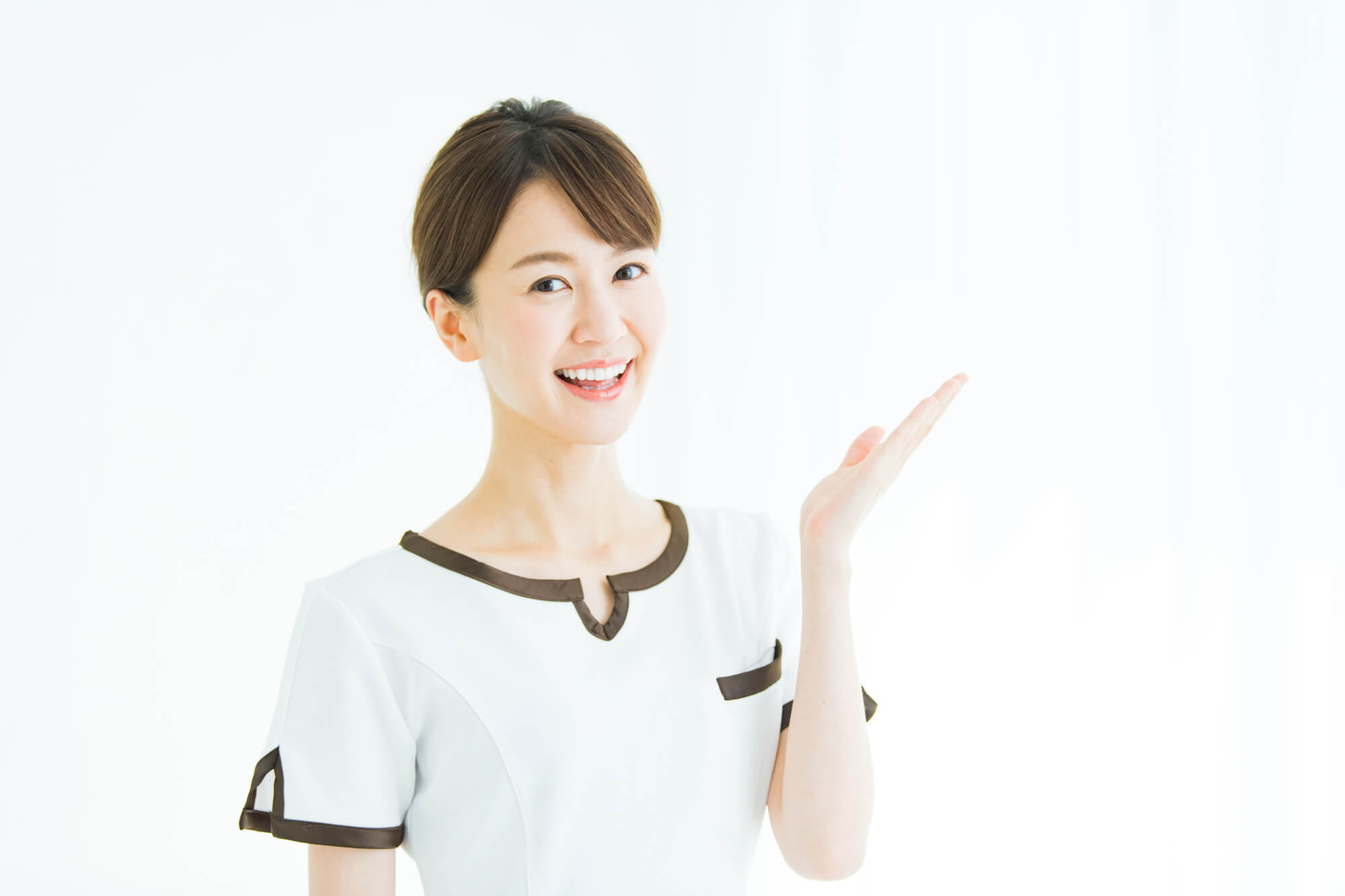 眉上切開の費用相場