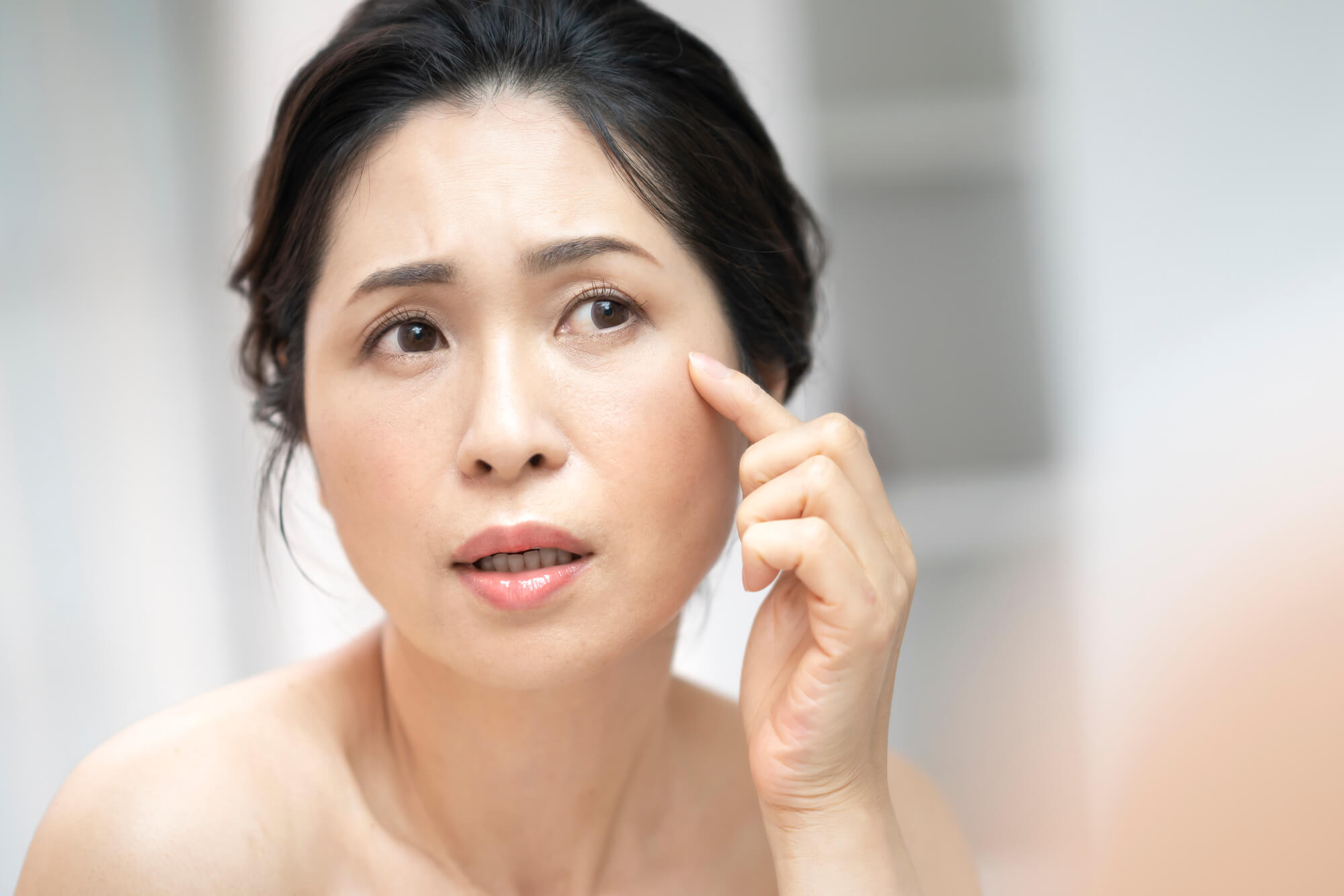 東京・銀座で眉下切開・眉下リフトの美容クリニックzclinicの画像5
