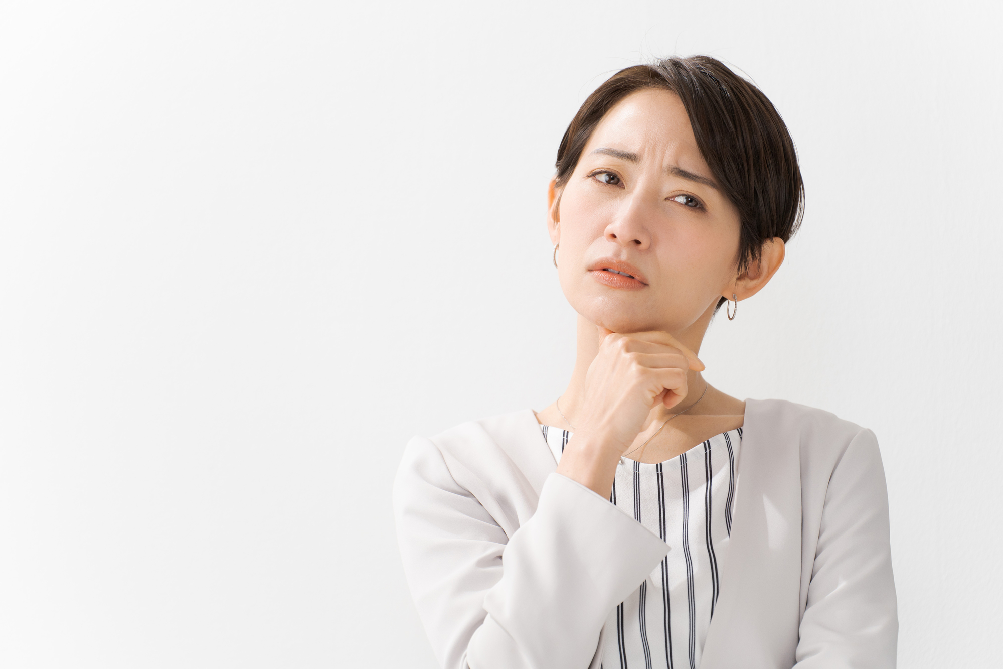 顔の脂肪注入施術で注意するべきリスク