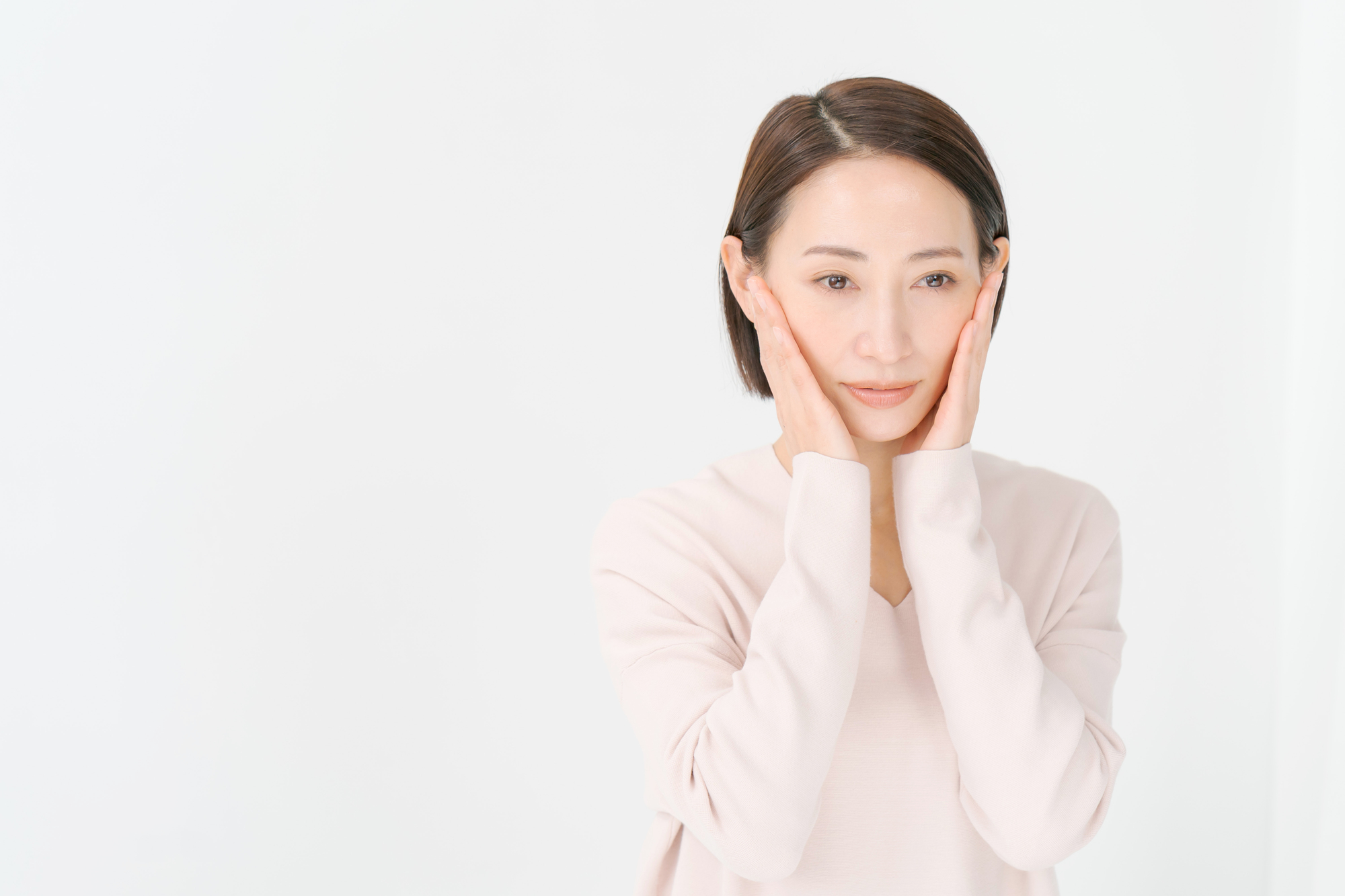 東京・銀座で眉下切開・眉下リフトの美容クリニックzclinicの画像5