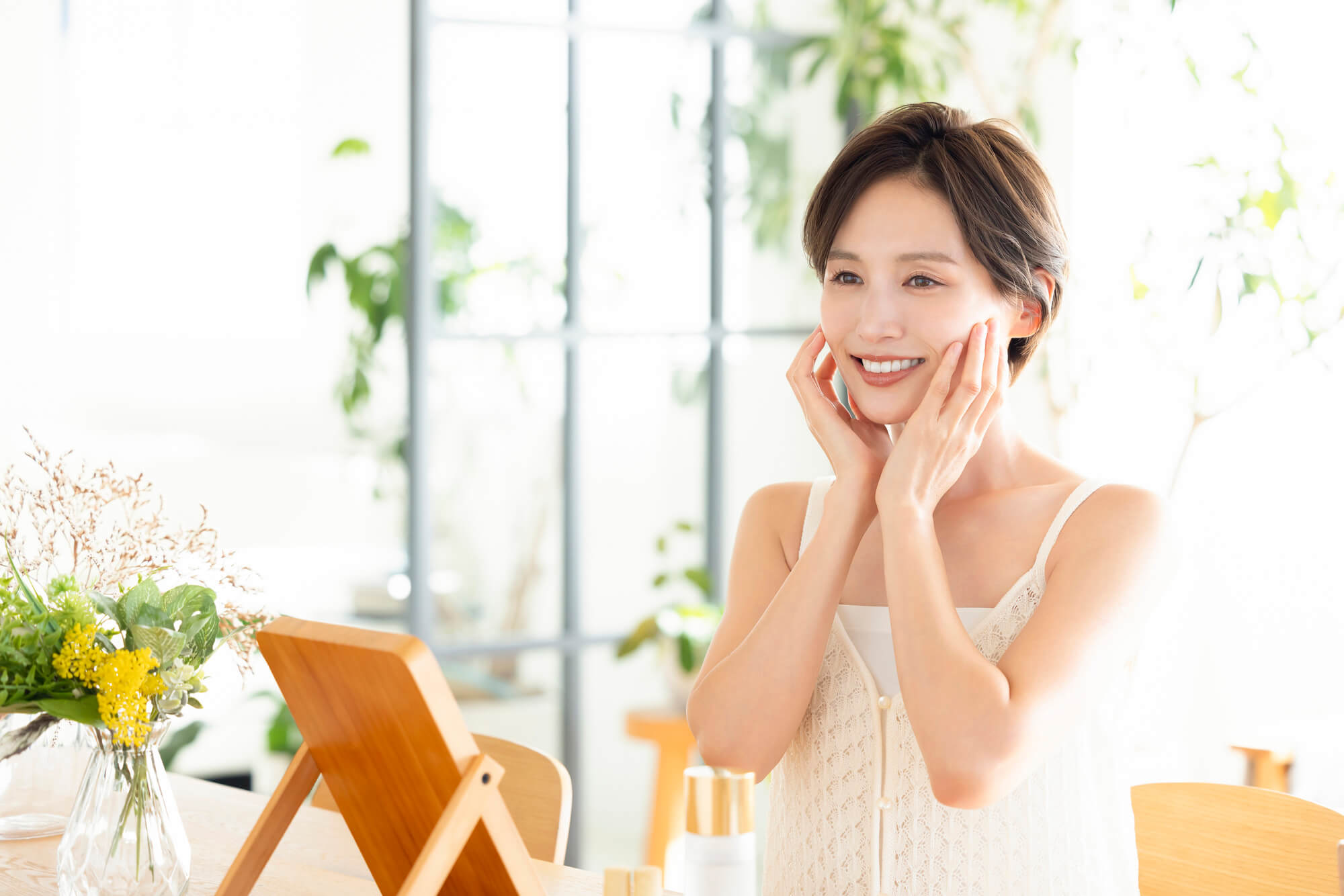 自分の顔の状態を理解し、原因に合った小顔治療を選ぶことが重要です。