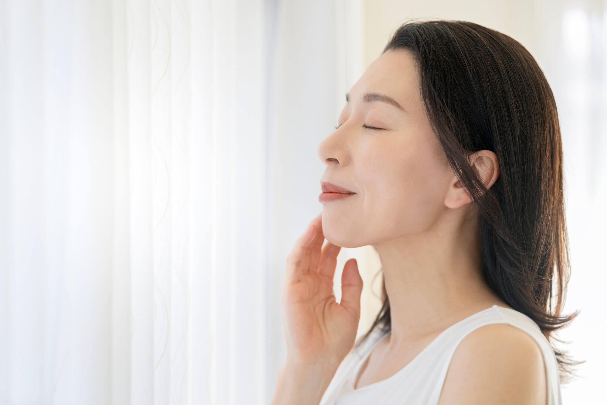 顎下の脂肪吸引について詳しく解説