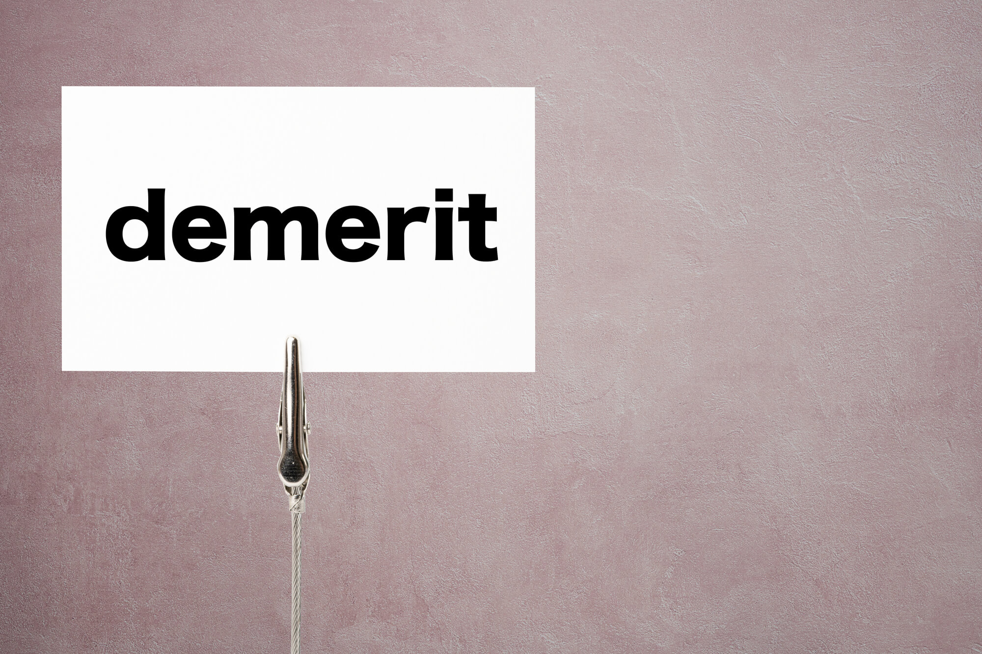 顎下の脂肪吸引のデメリット