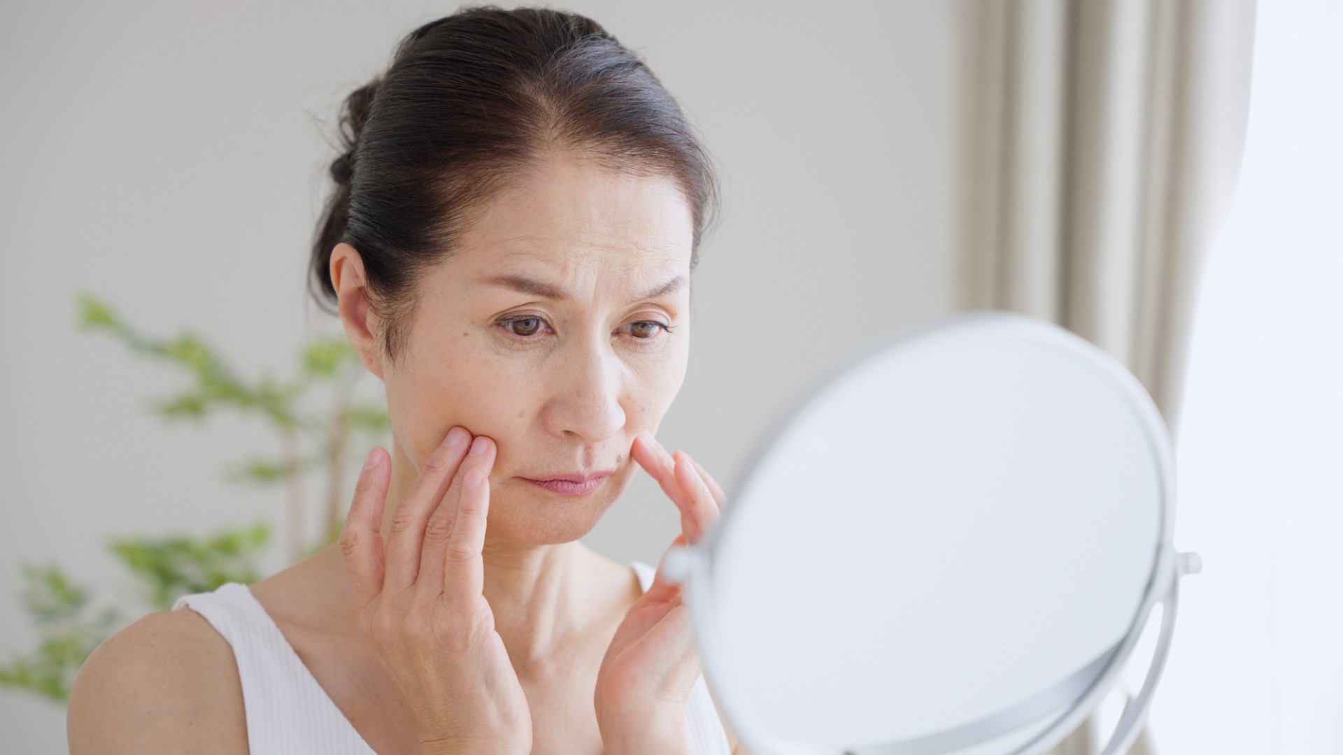 東京・銀座で眉下切開・眉下リフトの美容クリニックzclinicの画像5