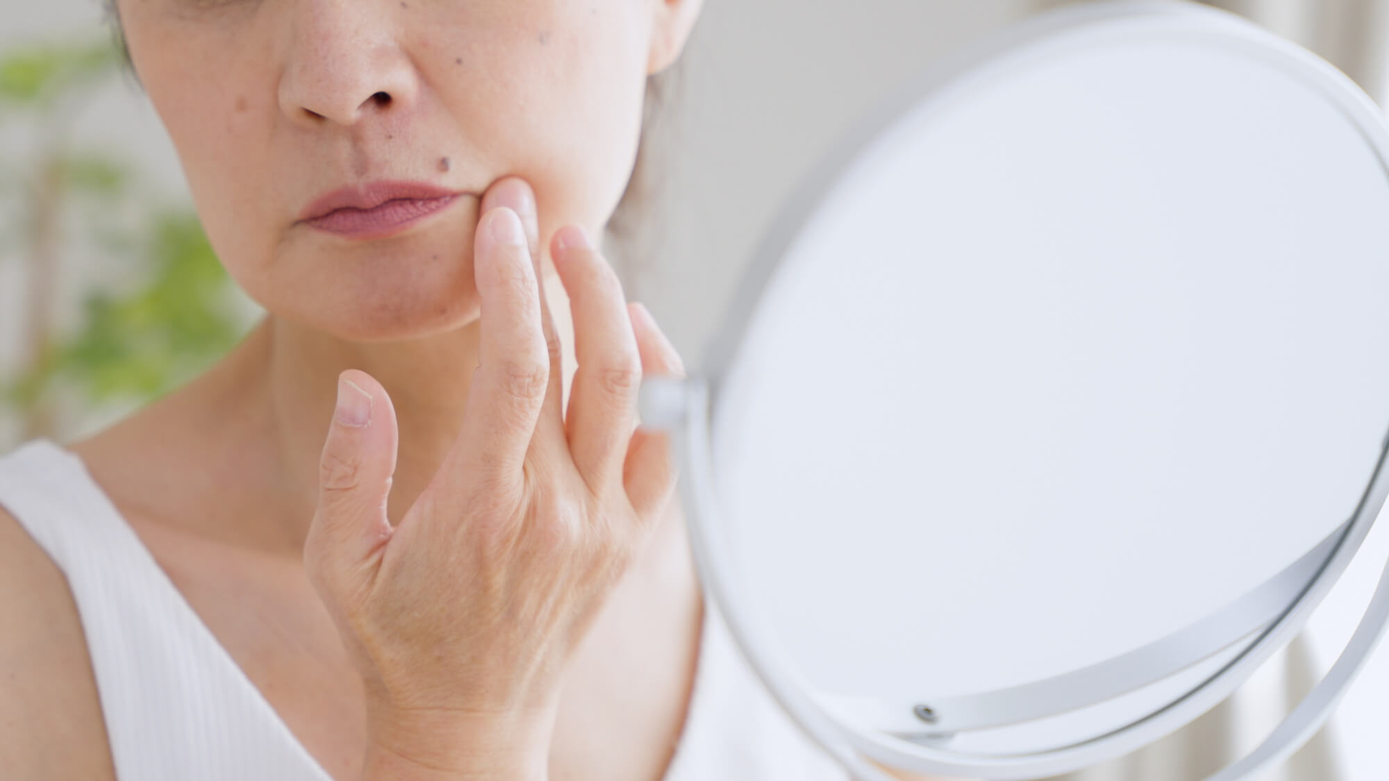 東京・銀座で眉下切開・眉下リフトの美容クリニックzclinicの画像5