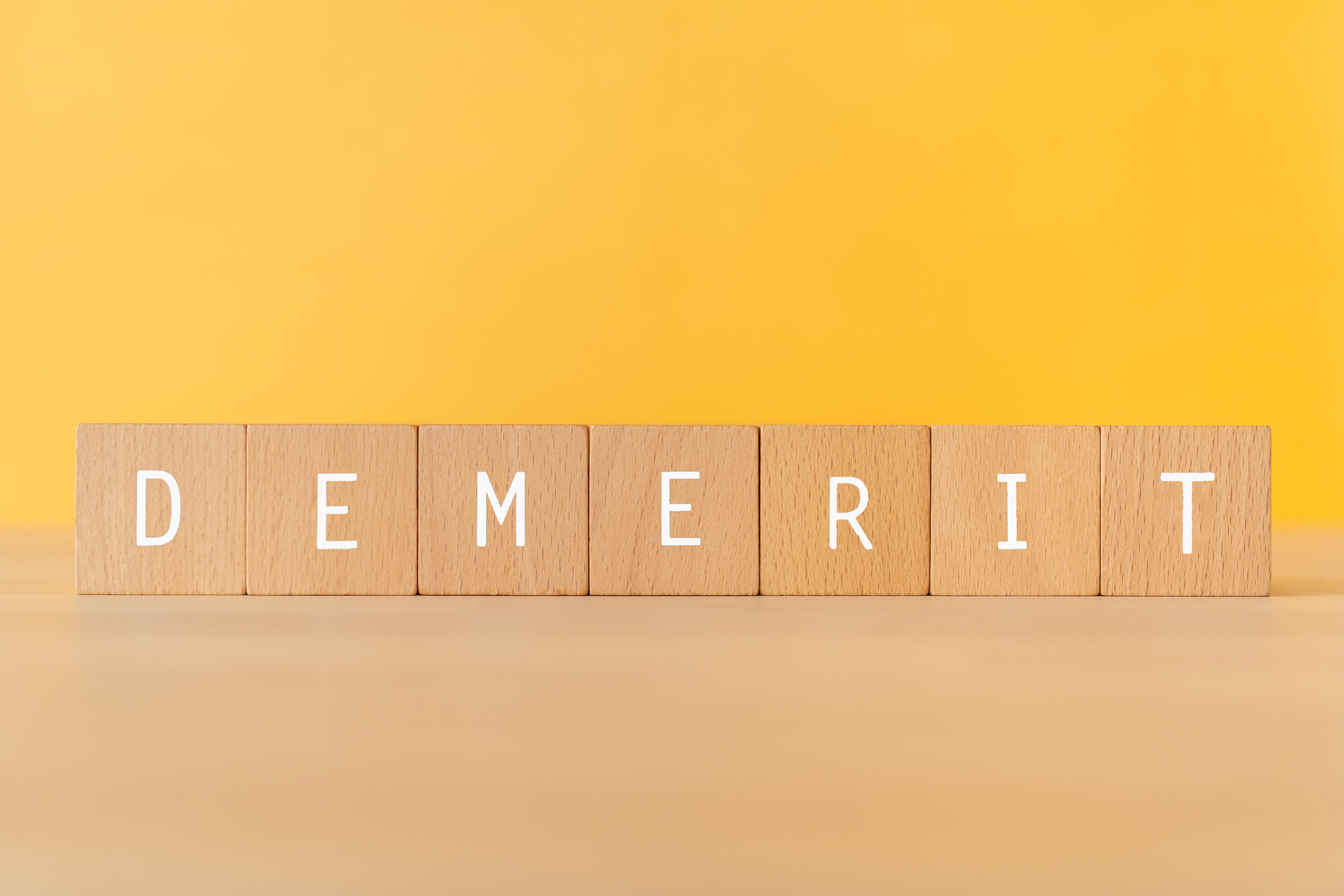 ゴルゴ線脂肪注入のデメリットや注意点