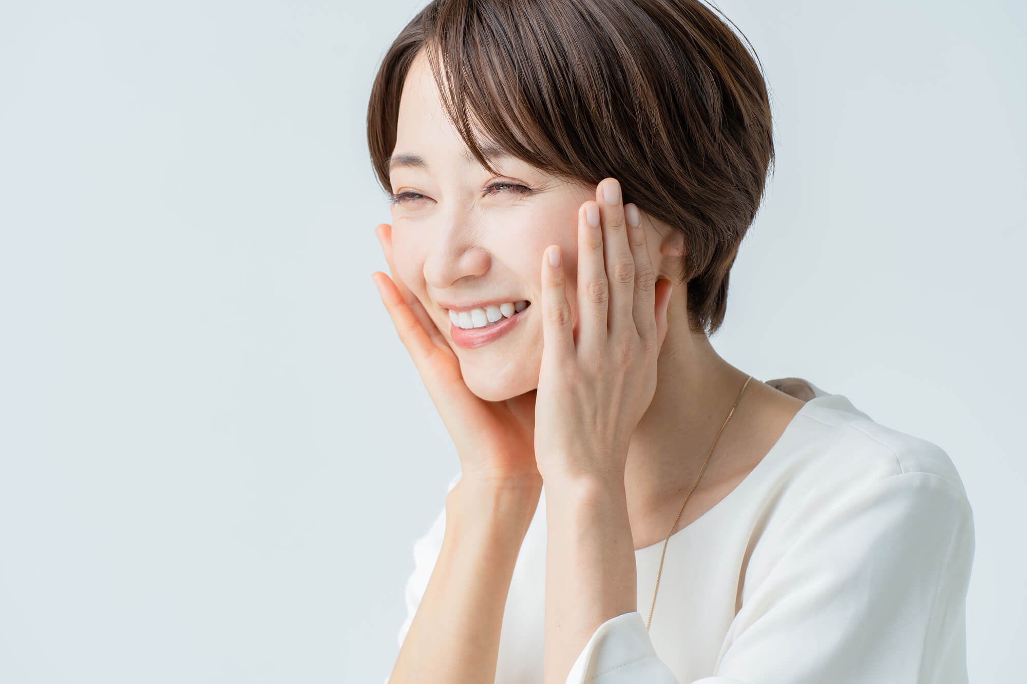 ほうれい線脂肪注入まとめ