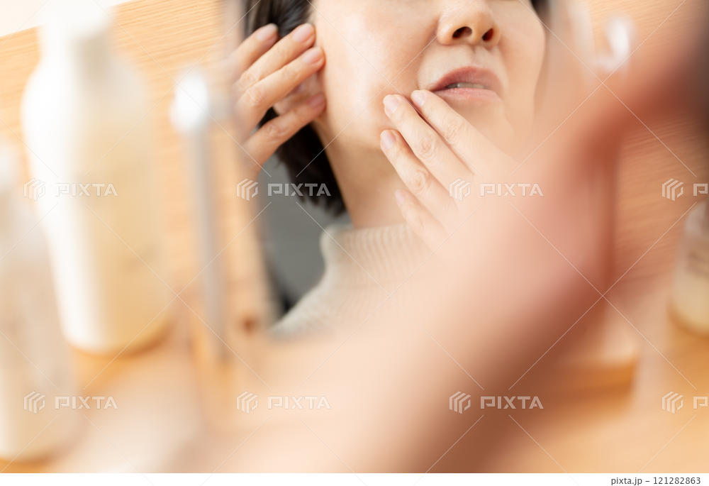 東京・銀座で眉下切開・眉下リフトの美容クリニックzclinicの画像5